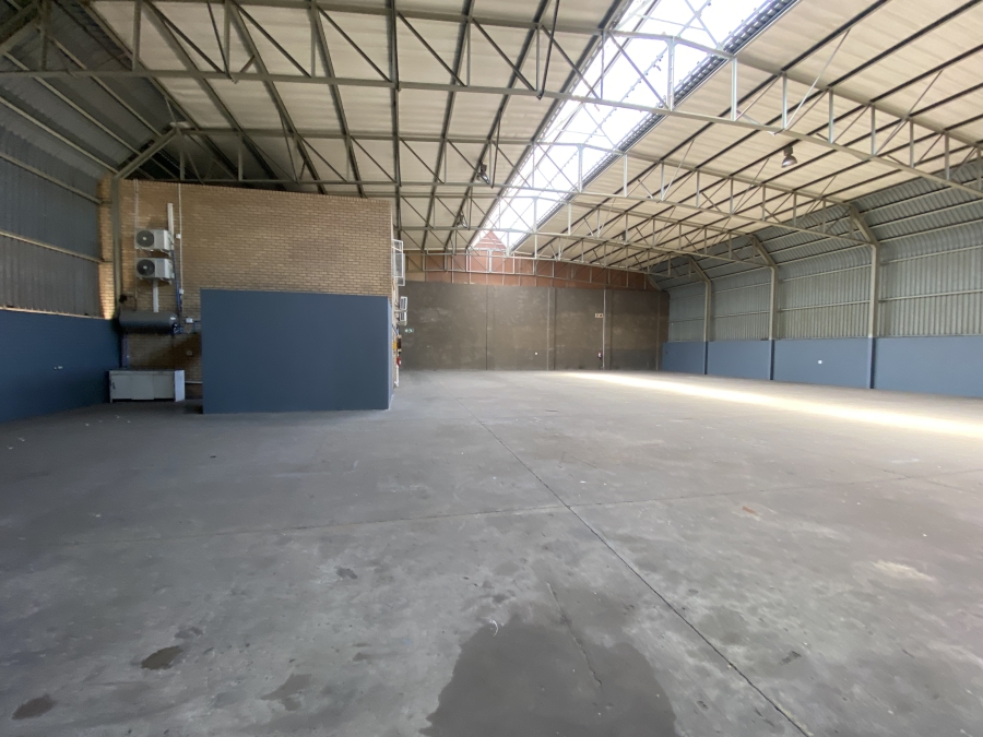 To Let commercial Property for Rent in Spartan Gauteng