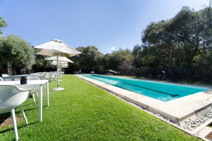 1 Bedroom Property for Sale in Fourways Gauteng