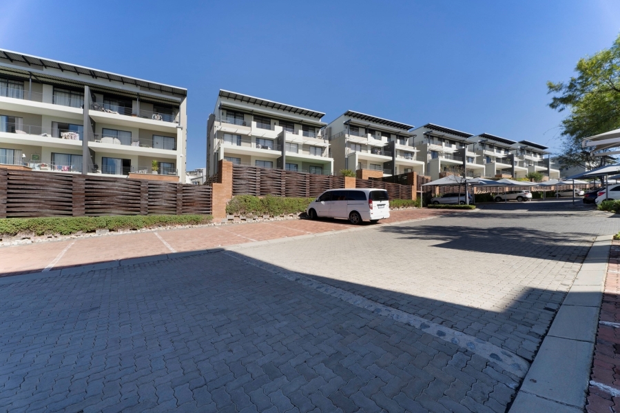 1 Bedroom Property for Sale in Fourways Gauteng