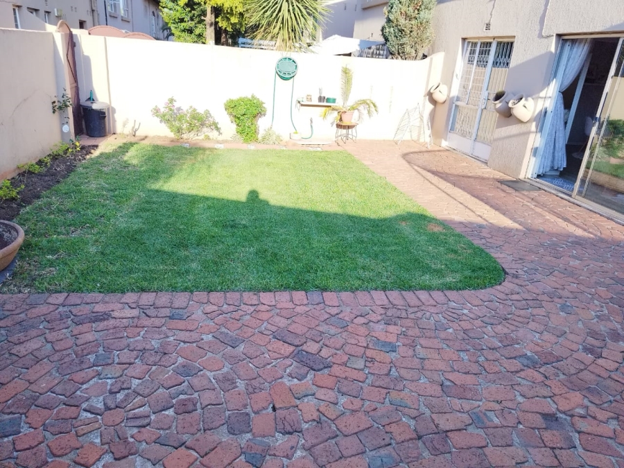 3 Bedroom Property for Sale in Lyndhurst Gauteng