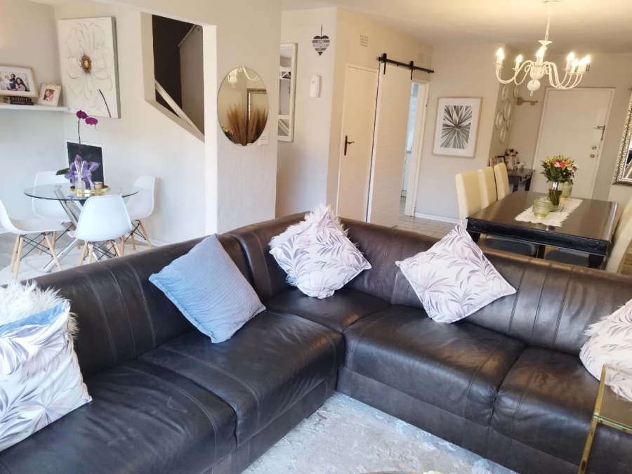 3 Bedroom Property for Sale in Lyndhurst Gauteng