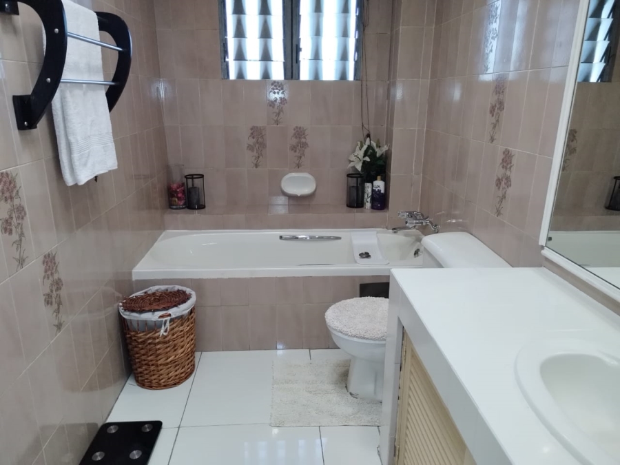 3 Bedroom Property for Sale in Lyndhurst Gauteng