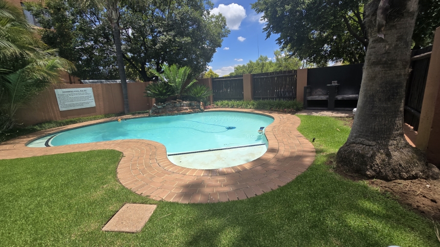 To Let 2 Bedroom Property for Rent in Sunninghill Gauteng