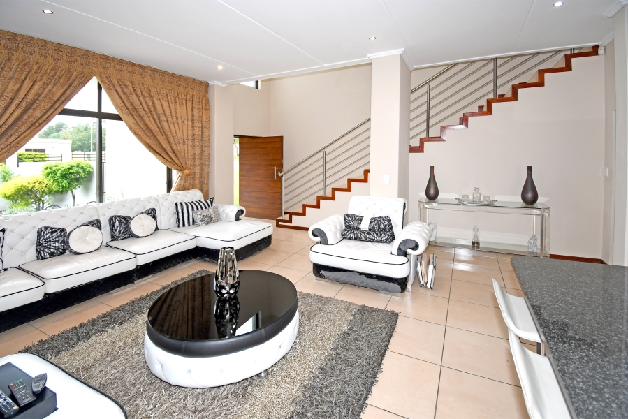 3 Bedroom Property for Sale in Kyalami Gauteng