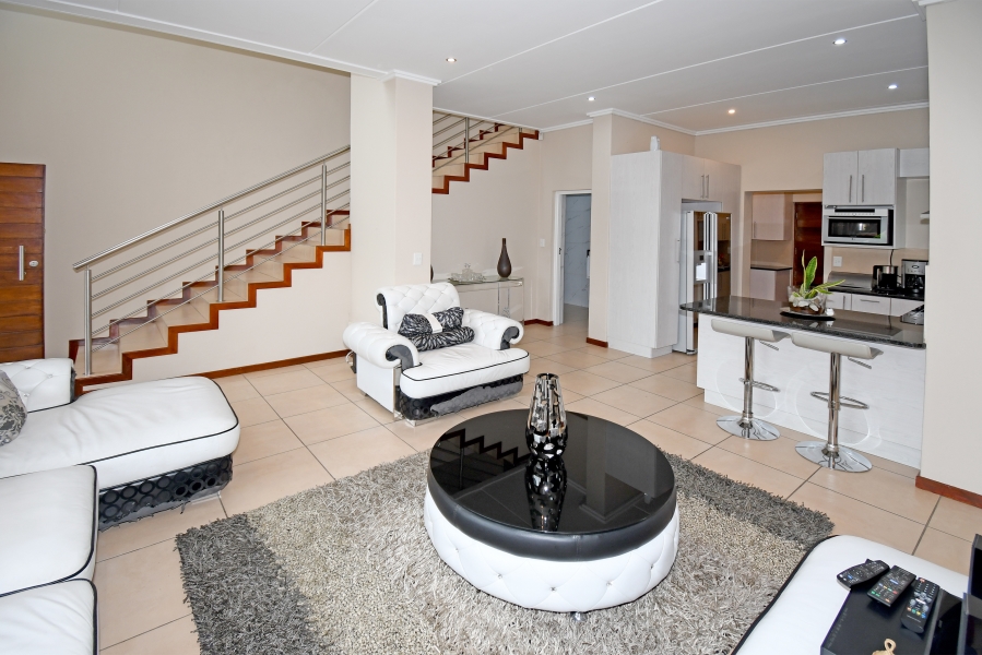 3 Bedroom Property for Sale in Kyalami Gauteng