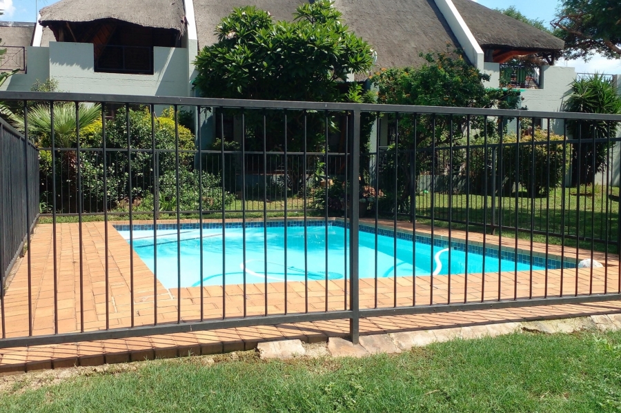 2 Bedroom Property for Sale in Sharonlea Gauteng