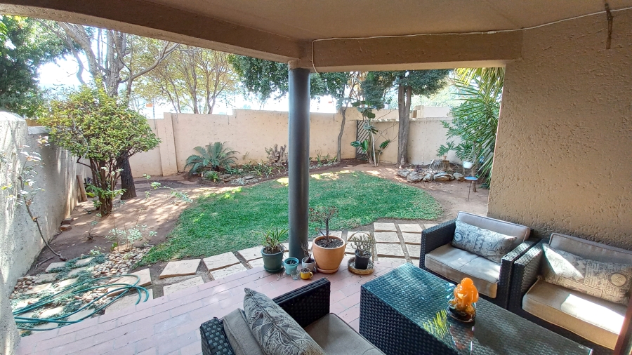 2 Bedroom Property for Sale in Morningside Gauteng