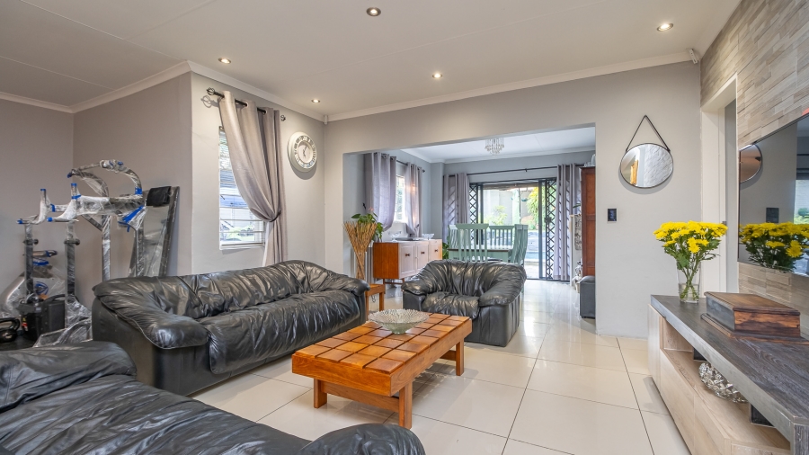 3 Bedroom Property for Sale in Fourways Gauteng