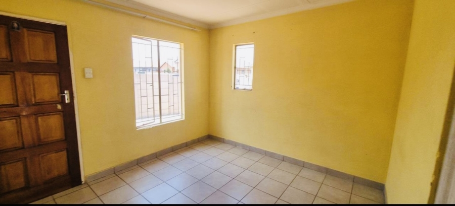 3 Bedroom Property for Sale in Albertsdal Gauteng