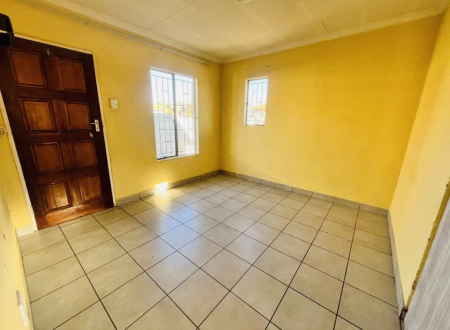 3 Bedroom Property for Sale in Albertsdal Gauteng