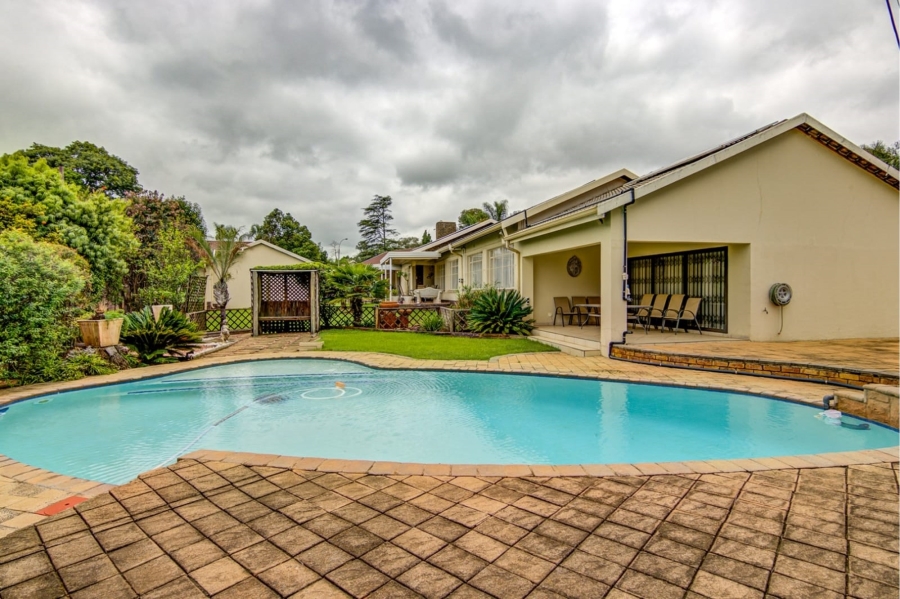 3 Bedroom Property for Sale in Aston Manor Gauteng