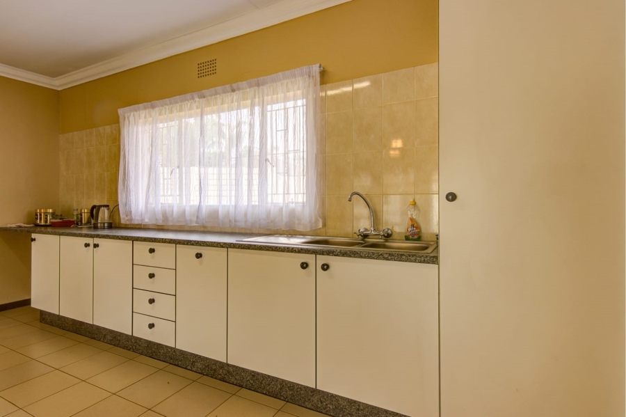 3 Bedroom Property for Sale in Aston Manor Gauteng