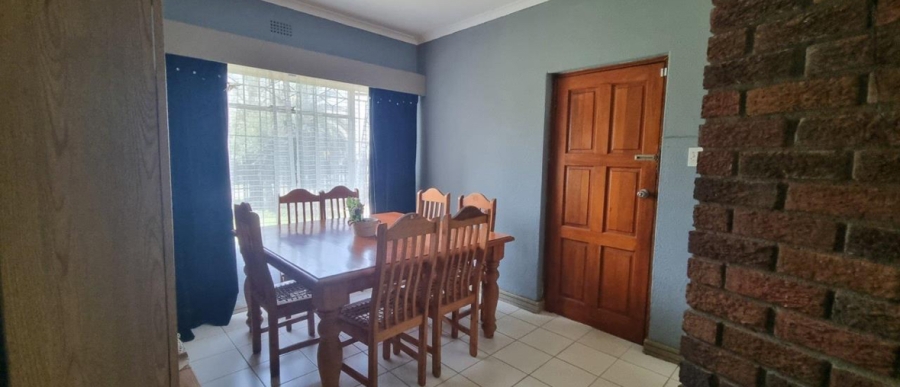 3 Bedroom Property for Sale in Brackendowns Gauteng