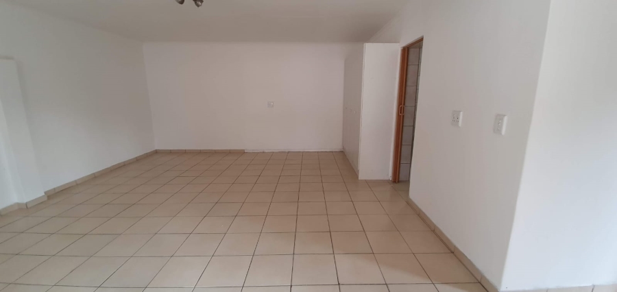 To Let 0 Bedroom Property for Rent in Discovery Gauteng