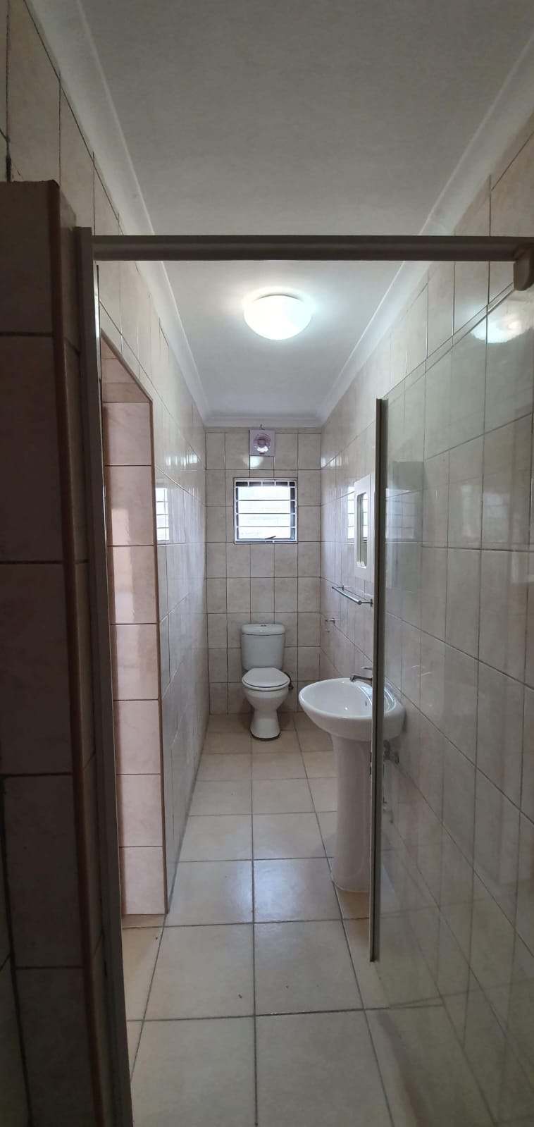 To Let 0 Bedroom Property for Rent in Discovery Gauteng