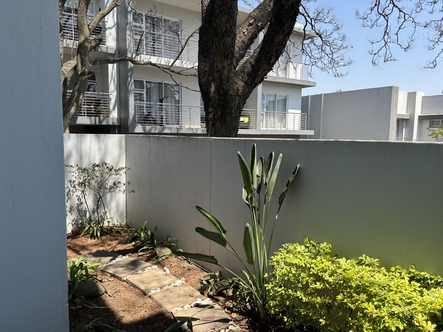 1 Bedroom Property for Sale in Bryanston Gauteng