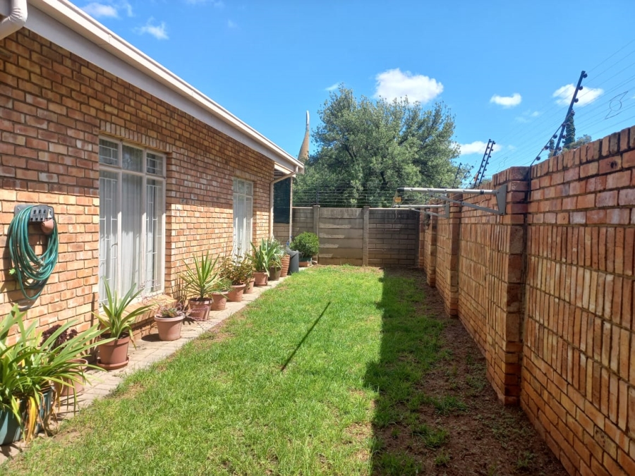 3 Bedroom Property for Sale in Duncanville Gauteng