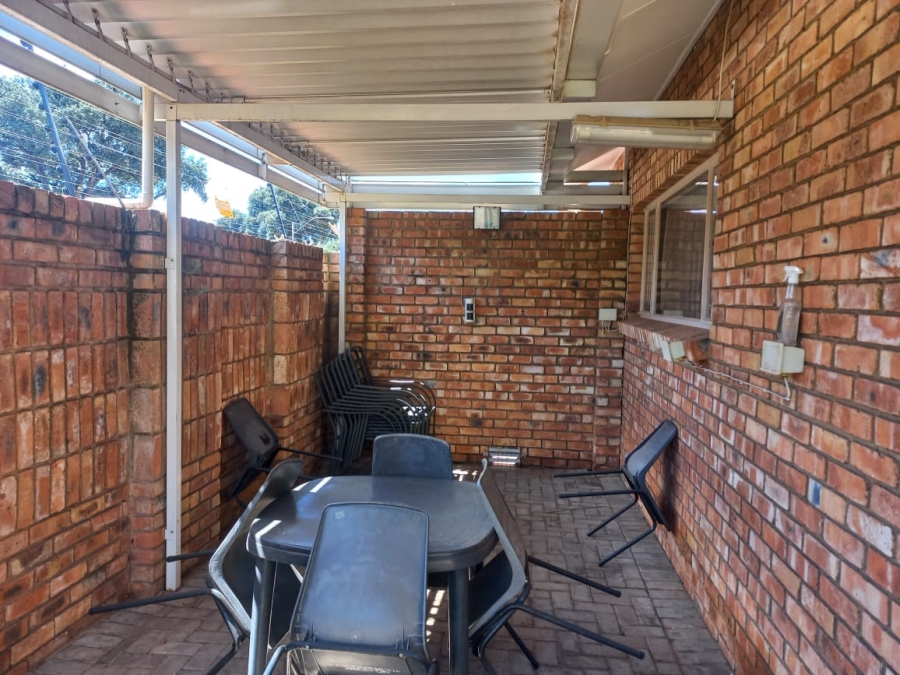 3 Bedroom Property for Sale in Duncanville Gauteng