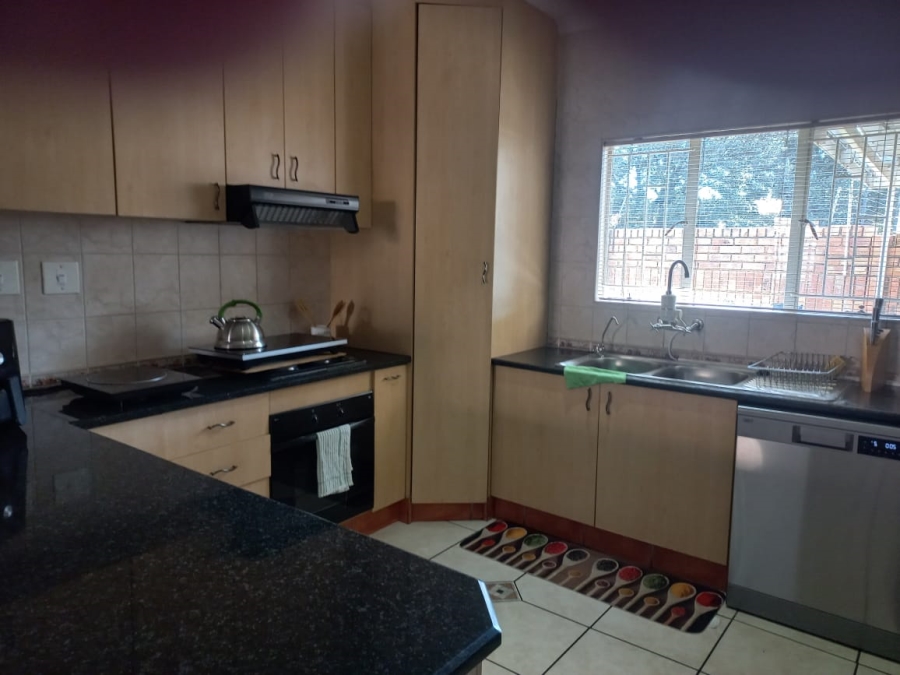 3 Bedroom Property for Sale in Duncanville Gauteng