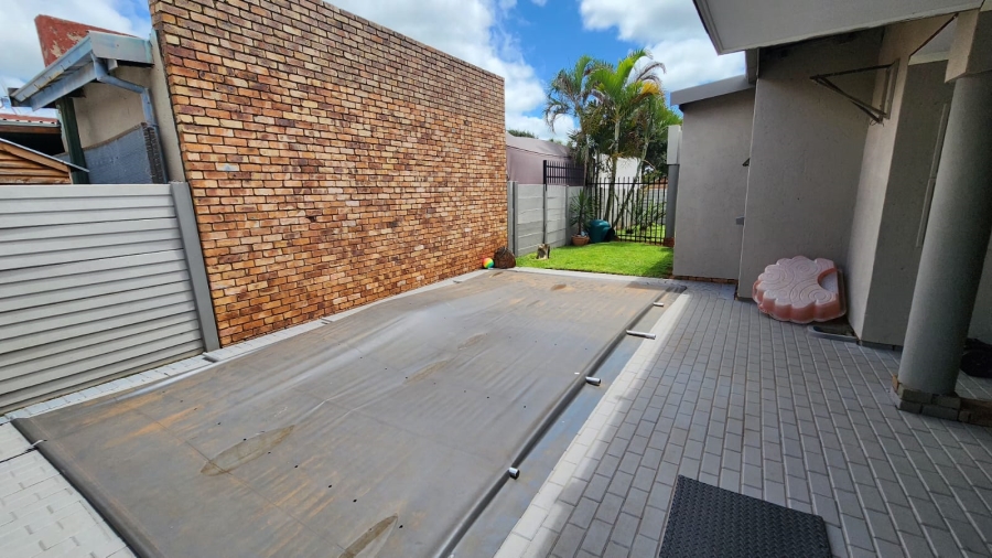 3 Bedroom Property for Sale in Doornpoort Gauteng