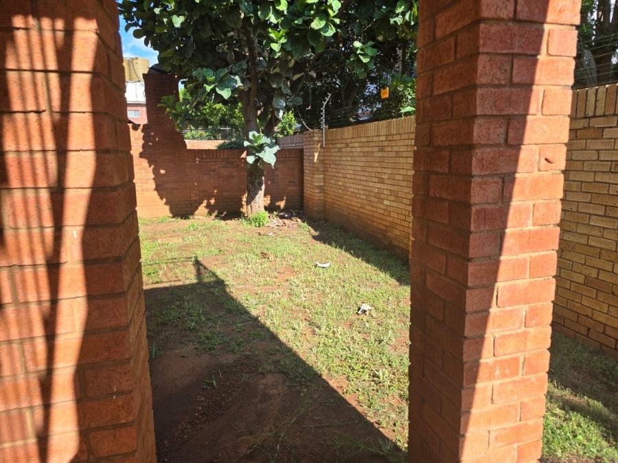 2 Bedroom Property for Sale in Montana Gauteng