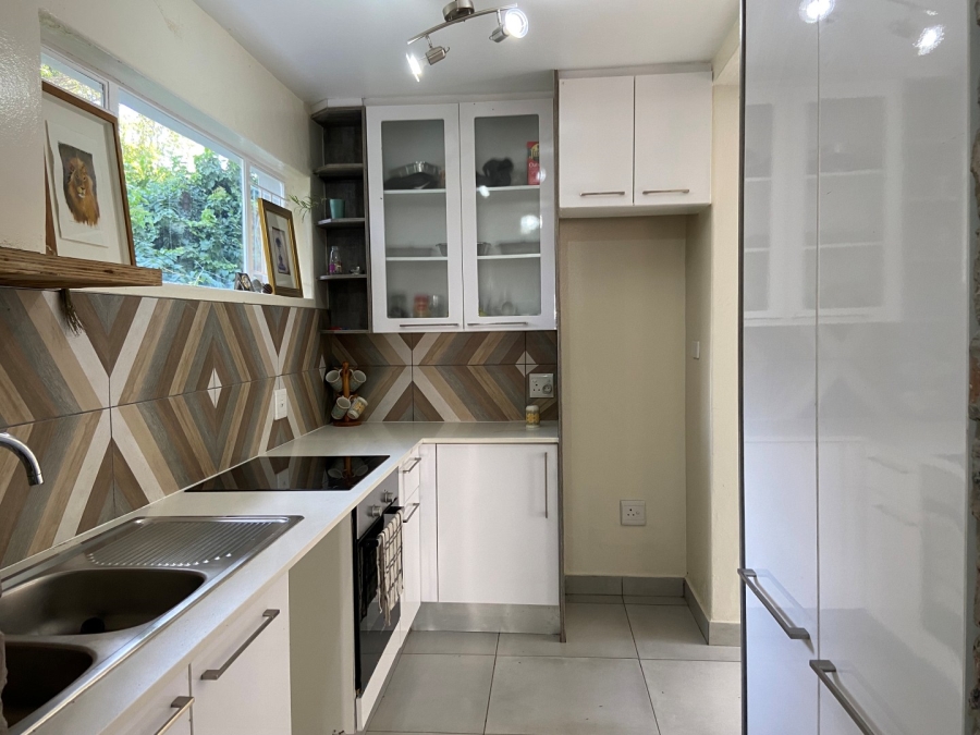 1 Bedroom Property for Sale in Parktown North Gauteng