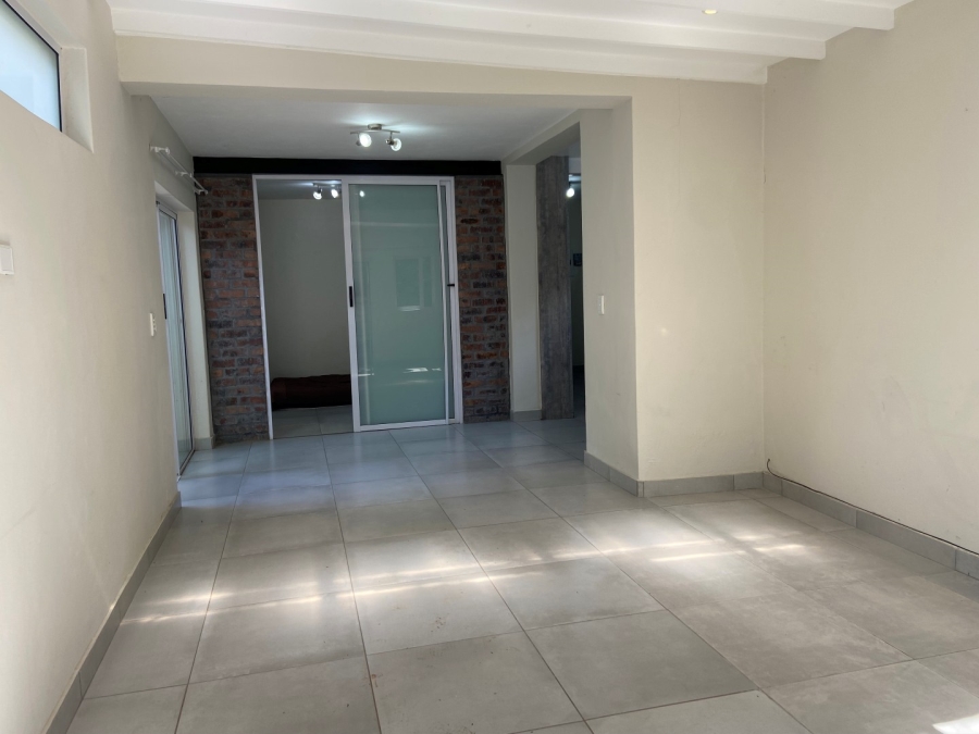 1 Bedroom Property for Sale in Parktown North Gauteng