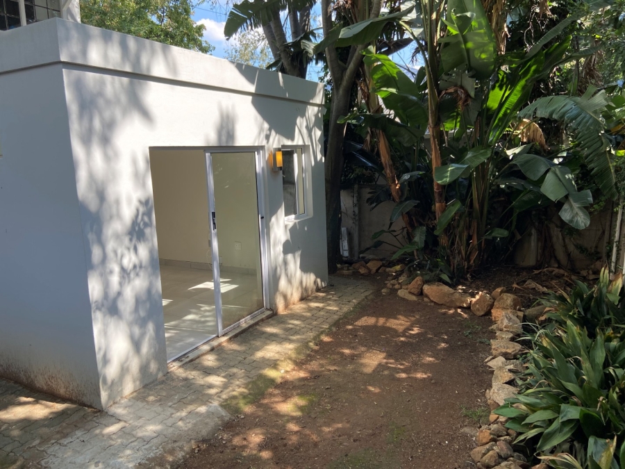 1 Bedroom Property for Sale in Parktown North Gauteng