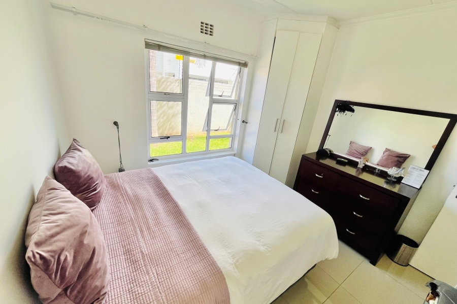 To Let 2 Bedroom Property for Rent in Lonehill Gauteng