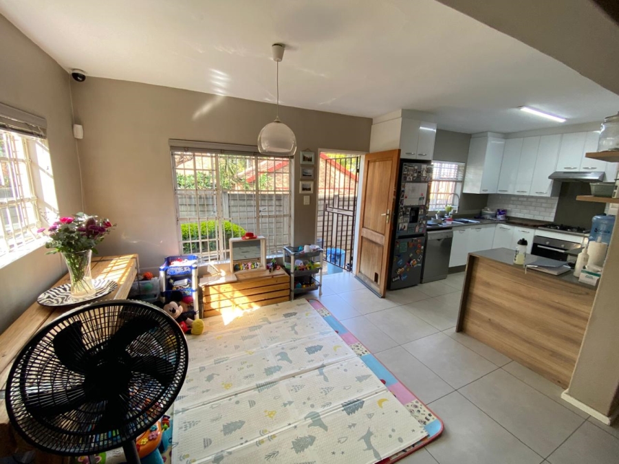 To Let 3 Bedroom Property for Rent in Faerie Glen Gauteng