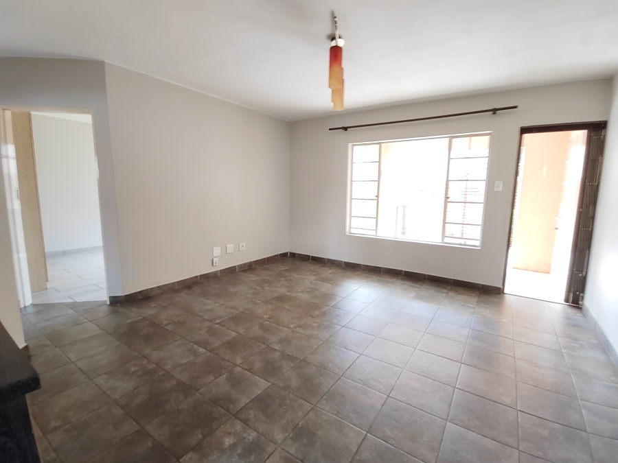 2 Bedroom Property for Sale in Montana Gauteng