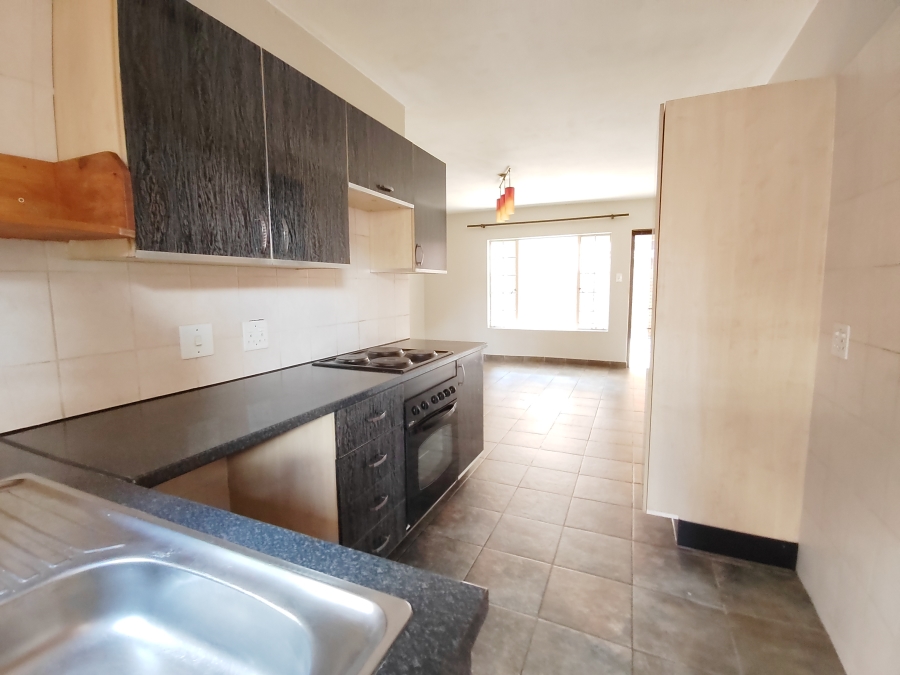 2 Bedroom Property for Sale in Montana Gauteng