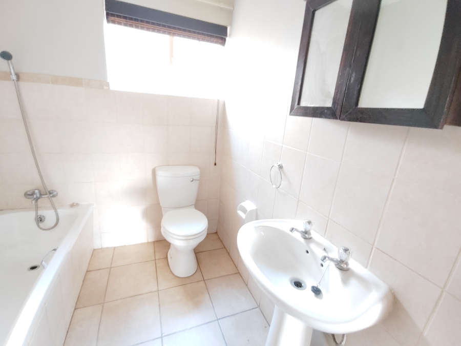 2 Bedroom Property for Sale in Montana Gauteng