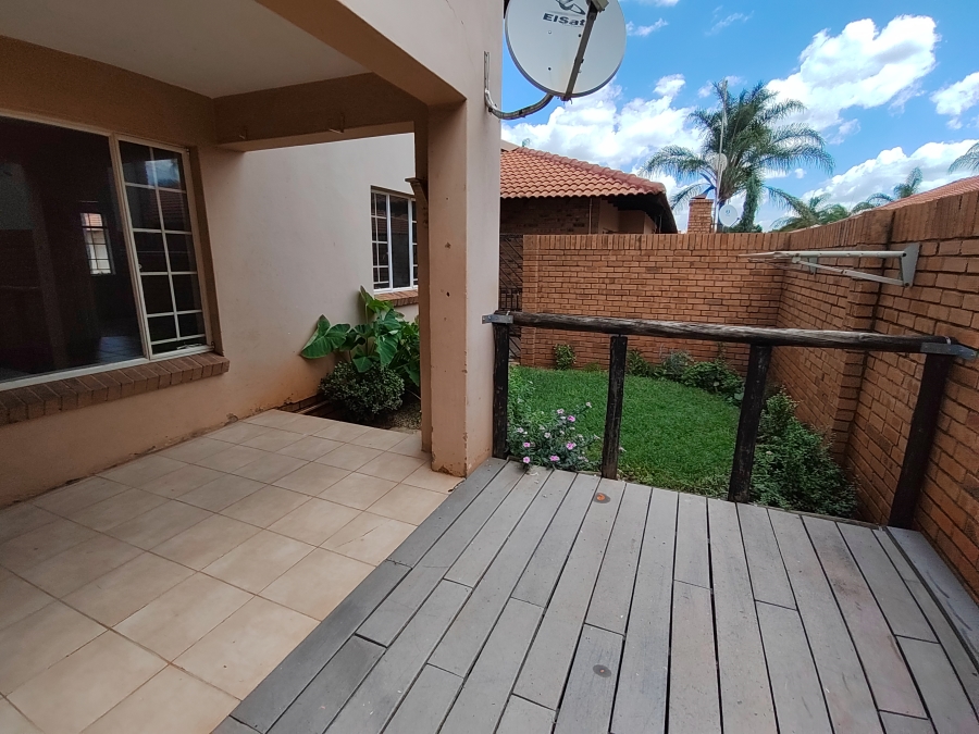 2 Bedroom Property for Sale in Montana Gauteng