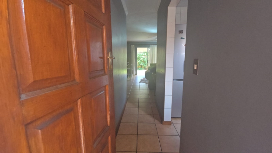 2 Bedroom Property for Sale in Doornpoort Gauteng