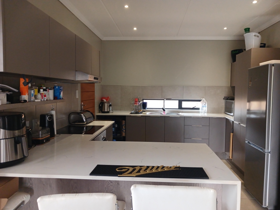 3 Bedroom Property for Sale in Cosmo City Gauteng