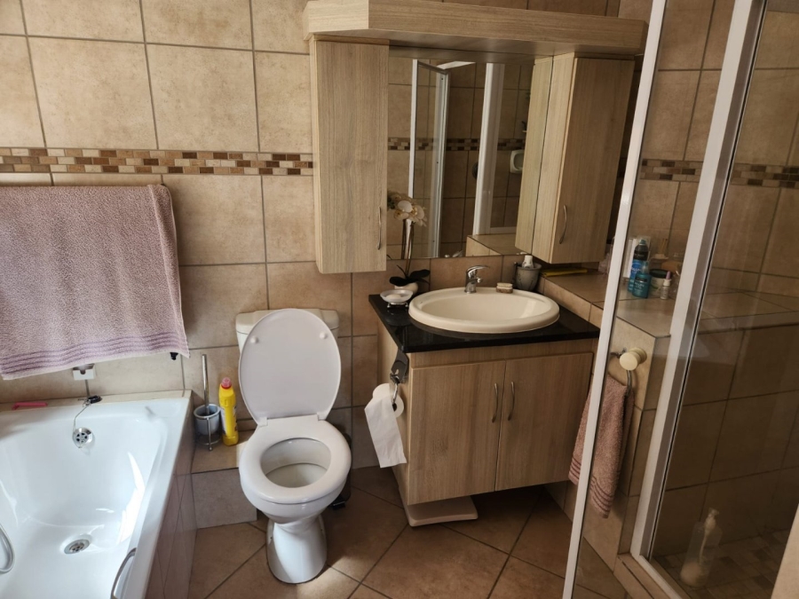 3 Bedroom Property for Sale in Montana Gauteng