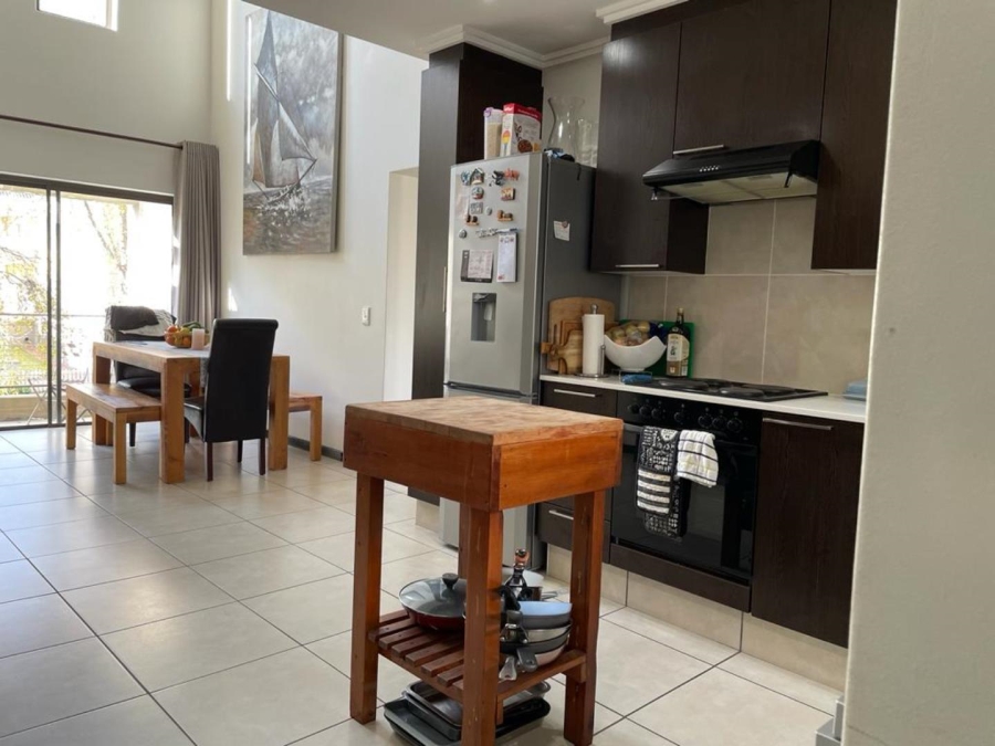 2 Bedroom Property for Sale in Sunninghill Gauteng