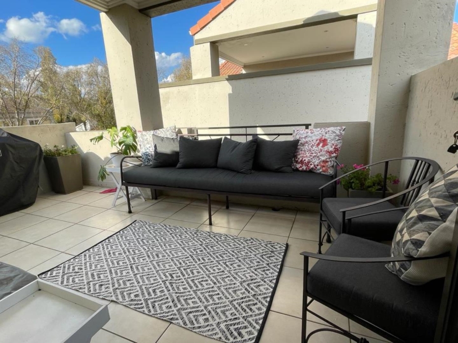 2 Bedroom Property for Sale in Sunninghill Gauteng