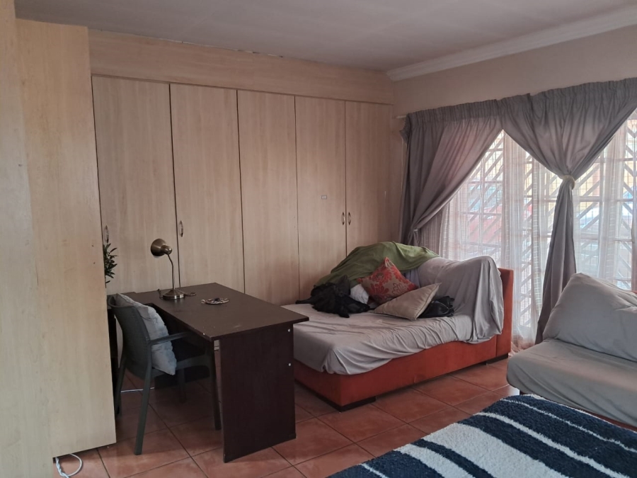 3 Bedroom Property for Sale in Heatherview Gauteng