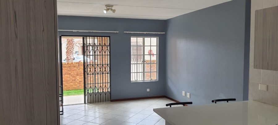 2 Bedroom Property for Sale in Pebble Creek Gauteng