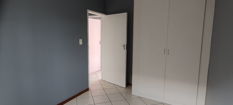 2 Bedroom Property for Sale in Pebble Creek Gauteng