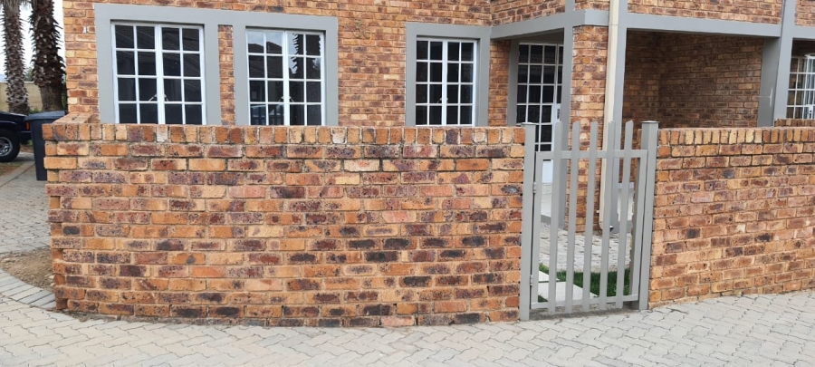 2 Bedroom Property for Sale in Pebble Creek Gauteng