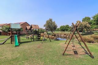 2 Bedroom Property for Sale in Pebble Creek Gauteng