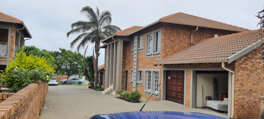 2 Bedroom Property for Sale in Pebble Creek Gauteng