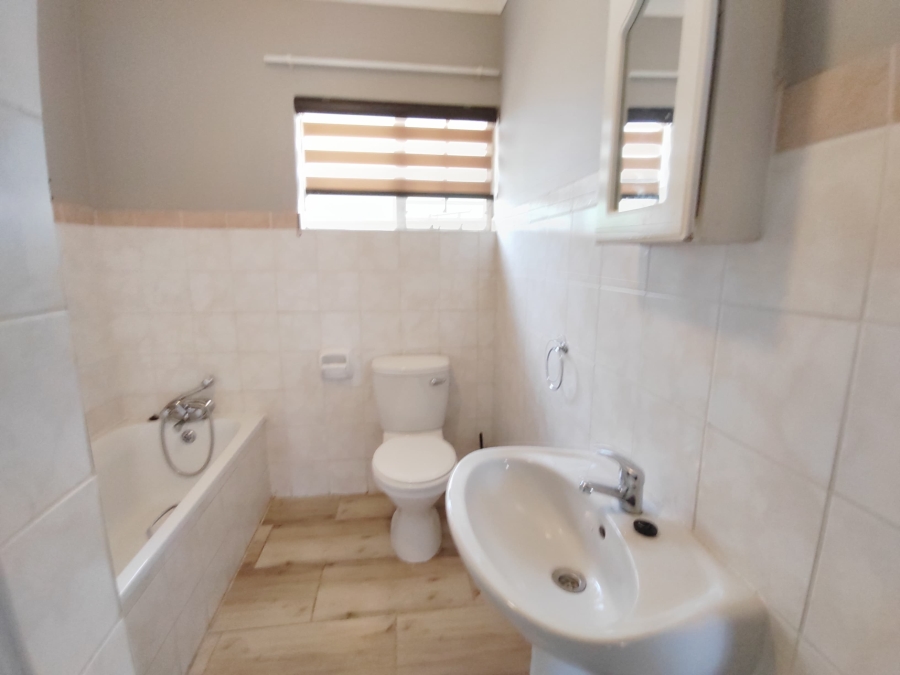 To Let 2 Bedroom Property for Rent in Montana Gauteng