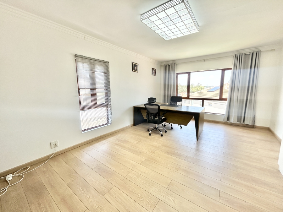 To Let 5 Bedroom Property for Rent in Willaway Gauteng