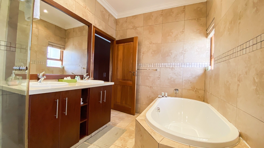3 Bedroom Property for Sale in Morningside Gauteng