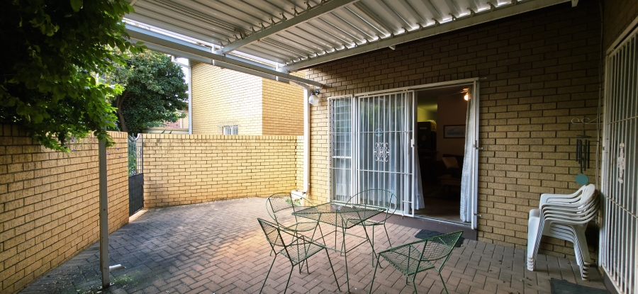 3 Bedroom Property for Sale in Faerie Glen Gauteng