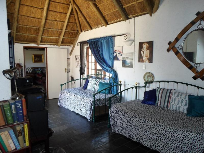 4 Bedroom Property for Sale in Mnandi Gauteng